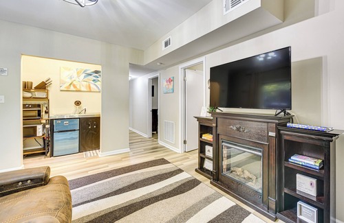Monroe Apartamento | 2 Mi to Downtown Monroe: Quiet Apt w/ Patio