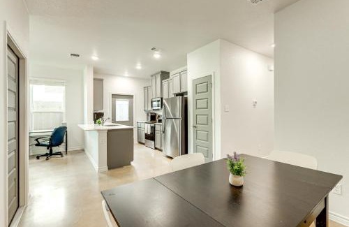 Temple Casa | 2 Mi to Downtown Temple Newly Built Townhome!