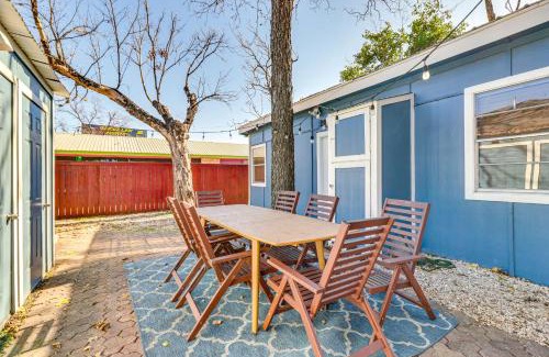 Govalle Casa | 2 Mi to Dtwn Austin Gem with Patio and Yard