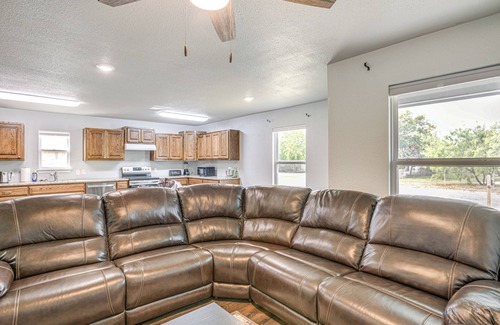 Abilene Casa | 2 Mi to Dtwn: Centrally Located Abilene Home!