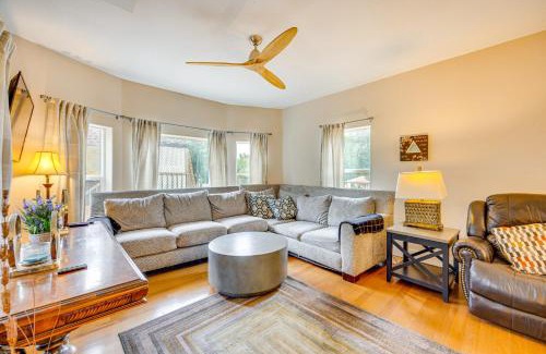 Colorado Springs Casa | 2 Mi to Dtwn Colorado Springs Home with Large Yard!