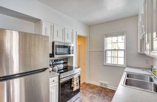 Sioux Falls Casa | 2 Mi to Dtwn: Home w/ Fenced Yard in Sioux Falls