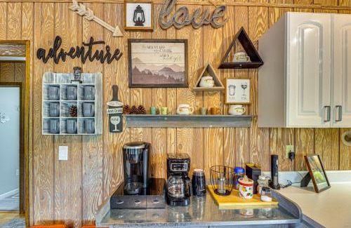 Payson Casa | 2 Mi to Dtwn Home with Deck and Grill in Payson