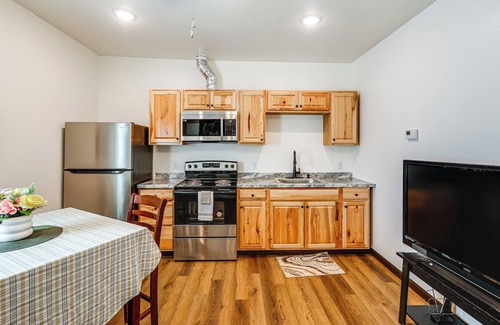 Fairbanks Apartamento | < 2 Mi to Dtwn: Pet-Friendly Getaway in Fairbanks