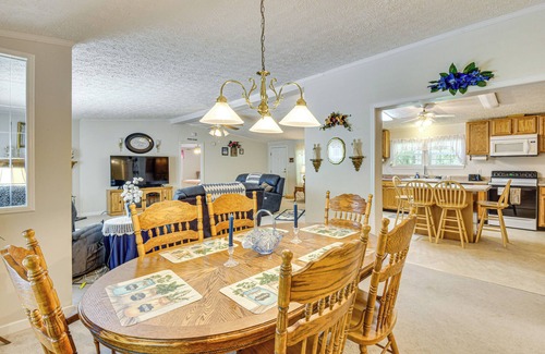 Pelzer Casa | 2 Mi to Dtwn: Retreat on 3 Acres in Pelzer!