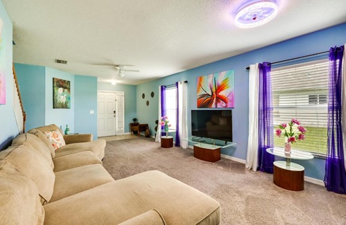 Wesley Chapel South Casa | 2 Mi to Epperson Lagoon Home with Private Yard