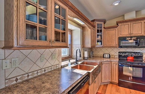 Nathrop Casa | 2 Mi to Hot Springs: Nathrop Gem w/ Fire Pit