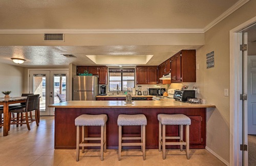 Lake Havasu City Casa | 2 Mi to Lake: Home w/ Fire Pit in Arizona!
