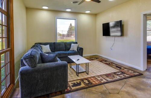 Newton Apartamento | 2 Mi to Main St Newton Guest House