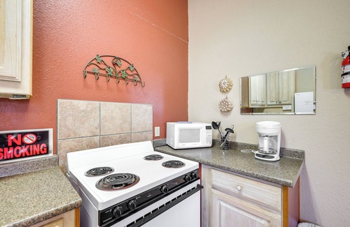 Lake Whitney Apartamento | 2 Mi to Marina: Lake Whitney Studio Retreat!