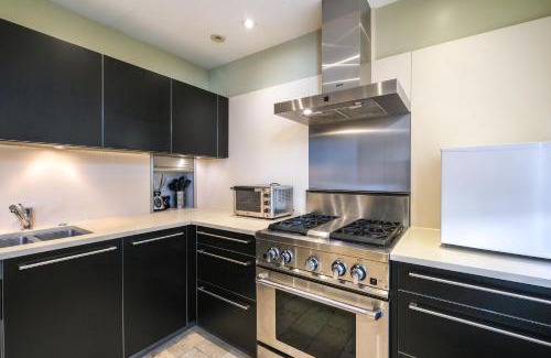 Le Droit Park Casa | 2 Mi to National Mall Modern DC Home