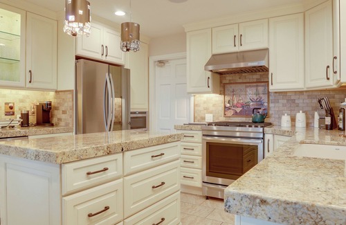 Westlake Village Casa | 2 Mi to Promenade at Westlake: Mtn-View Haven!