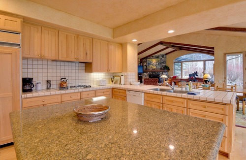 Sun Valley Casa | 2 Mi to River Run Day Lodge: Family-Friendly Home