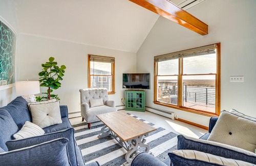 Cape May Court House Casa | 2 Mi to Stone Harbor Beach Lovely Bayfront Home