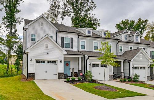 Harwood Lane Casa | 2 Mi to Whitewater Center Suburban Abode with Patio