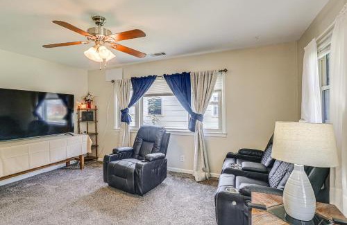 Wichita Casa | 2 Mi to Zoo, Fenced Yard Family Home in Wichita!