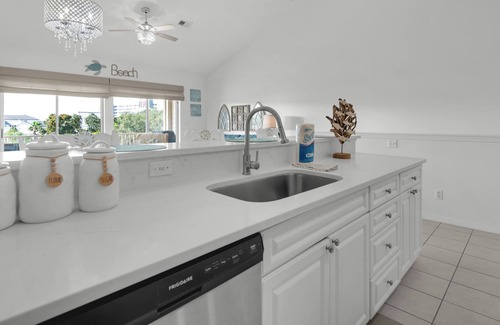 Miramar Beach Casa | .2 Miles From Beach, Bright and Modern Townhome, 3bd, 3bth