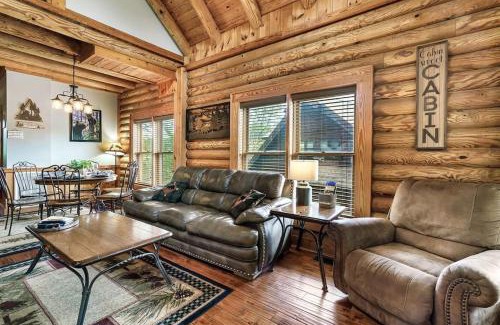 Pigeon Forge Casa | 2 Miles from Dollywood Family Resort with Seasonal Outdoor Swimming Pool, Year around Heated Indoor Swimming Pool, Townhome Style Cabin, Private Hot Tub, Arcade, TV, Wifi, Kitchen with Refrigerator, Washer and Dryer