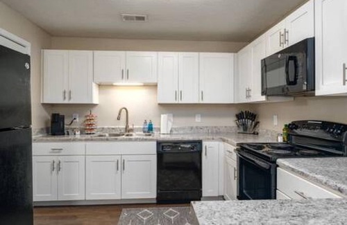 Hoover Apartamento | 2 Miles to Hoover Met Finley Gym Dog Park