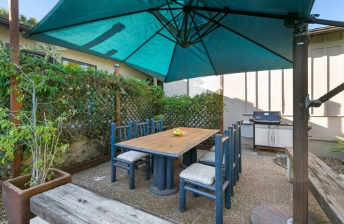 Stockton Casa | ~2 Miles to NASSCO, Naval Base, Gaslamp - 3/2 AC, WiFi, W&D, Yard, Free Parking