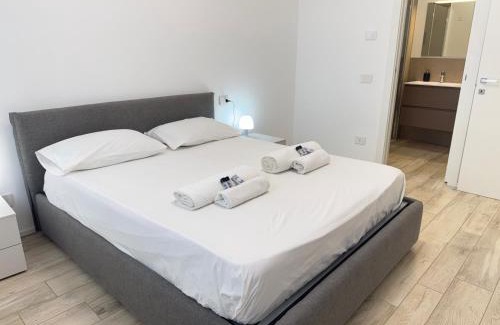 Bergamo Apartamento | 2 Min Walk Chorus Life, with 2 Bedrooms and 2 Bath