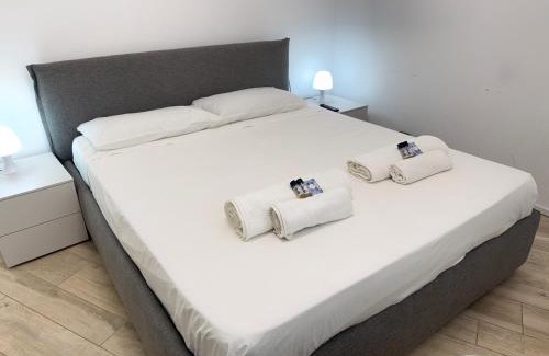 Bergamo Apartamento | 2 Min Walk Chorus Life, with 2 Bedrooms and 2 Bath