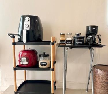 Lat Yao Apartamento | 2 mins to SRT I Urban Hideaway near Park