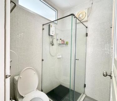 Lat Yao Apartamento | 2 mins to SRT I Urban Hideaway near Park