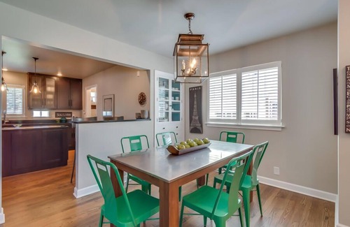 Harters Heights Casa | 2 minutos a pie de ND Campus y Eddy St. ¡Los comunes!