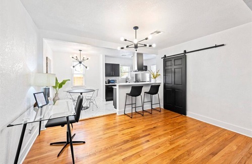 Central Oklahoma City Casa | 2 minutes from OU Medical Center, and under 10 minutes from most major hot spots