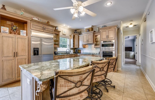 Bid-a-wee Beach Casa | 2 minutes walk from Bid-A-Wee beach Luxury house w/ salt water pool