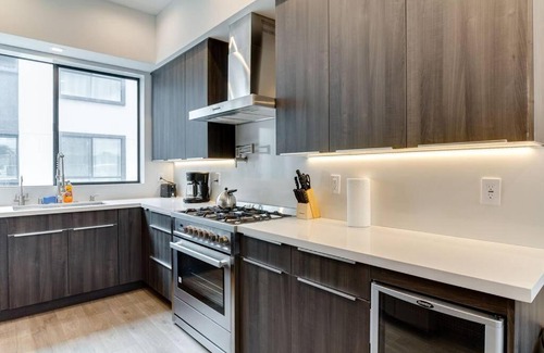 Mid City Villa | 2 New Luxury Modern 3 story homes