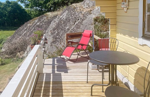 Ellos Casa | 2 person holiday home in ELLÖS