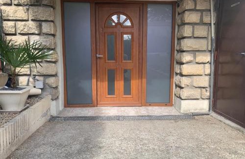 Epinay-sur-Seine Apartamento | 2 pièces au calme proche Paris, entrée indépendante