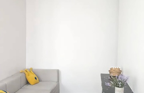 Saint-Louis Apartamento | 2 Pièces Paisible Avec vue Dégagée sur Versailles à 10 Minutes à Pied du Château