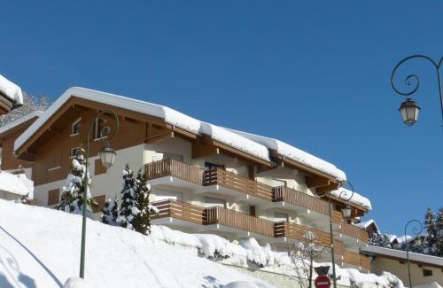 La Clusaz Apartamento | 2 pièces, proche commerces, Champ Giguet, garage, ascenseur - FR-1-304-15