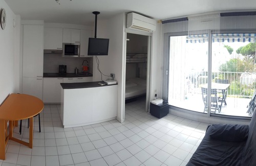 La Petite Motte Apartamento | 2 piezas The Golden Cypress