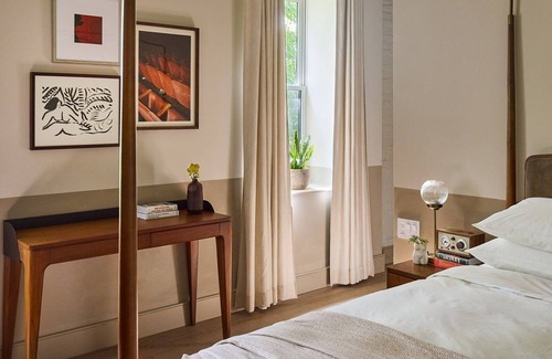 Fishtown Hotel | 2 Relaxing Suites in Philadelphia – Boutique Style, Walk to Museums, Cafés