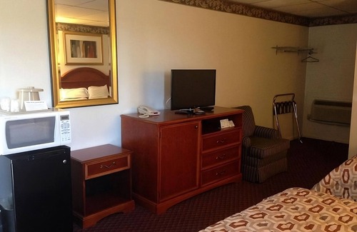 Campbelltown Complejo | 2 Relaxing Units, FREE Parking, Swimming Pool! Near Hershey Chocolate Factory