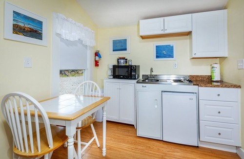 Cape Neddick Cama Y Desayuno | 2 River Road Inn & Cottages