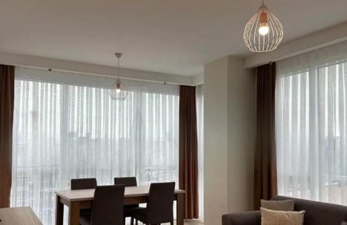 Bahcelievler Apartamento | 2-room apartment, 108 m², 7/14 floor.