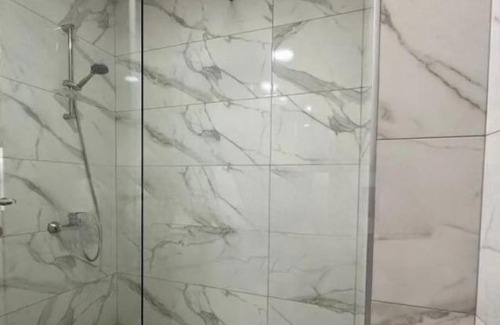 Bahcelievler Apartamento | 2-room apartment, 108 m², 7/14 floor.