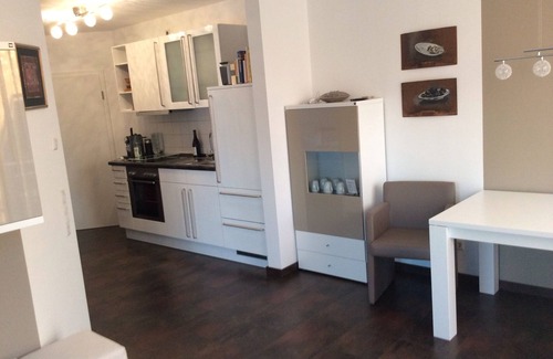 Hertingen Apartamento | Apartamento de 2 habitaciones en el hotel de golf (4 campos de golf de 18 hoyos) en Markgräflerland