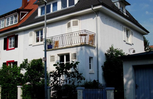Alt-Betzenhausen Apartamento | apartamento de 2-habitaciones cómodamente amueblado en Friburgo-Betzenhausen