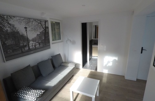 Bievres Apartamento | 2-room apartment in quiet neighborhood