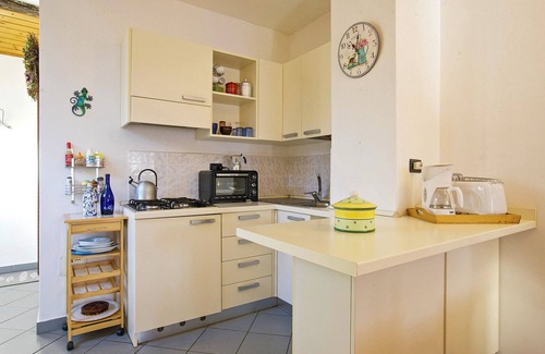 Gonte Apartamento | 2-habitación balcón de un apartamento imitación de C n tranquila y soleada