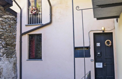 Gonte Apartamento | 2-habitación balcón de un apartamento imitación de C n tranquila y soleada
