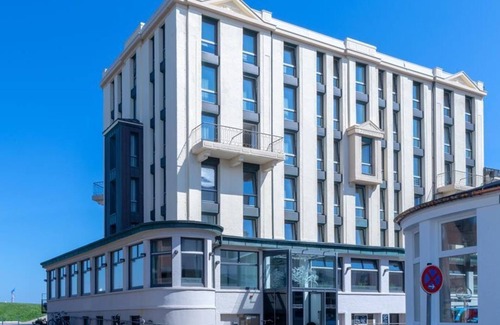 Norderney Casa | 2-room app. (up to 3 pers.), bed & breakfast. - Michels Strandhotel Germania