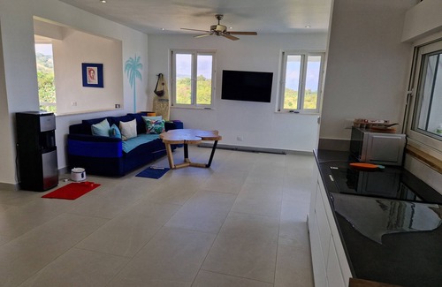 La Ceiba Villa | 2 rooms and 1 bathroom in shared luxury Villa. Seaview infinity pool - Hammocks.