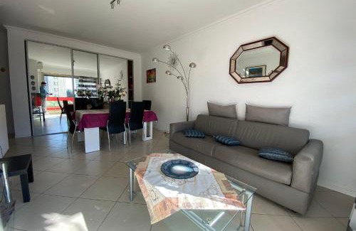 Cannes Apartamento | 2 rooms facing south 300m from the Croisette LIVE IN LE BOSQUET